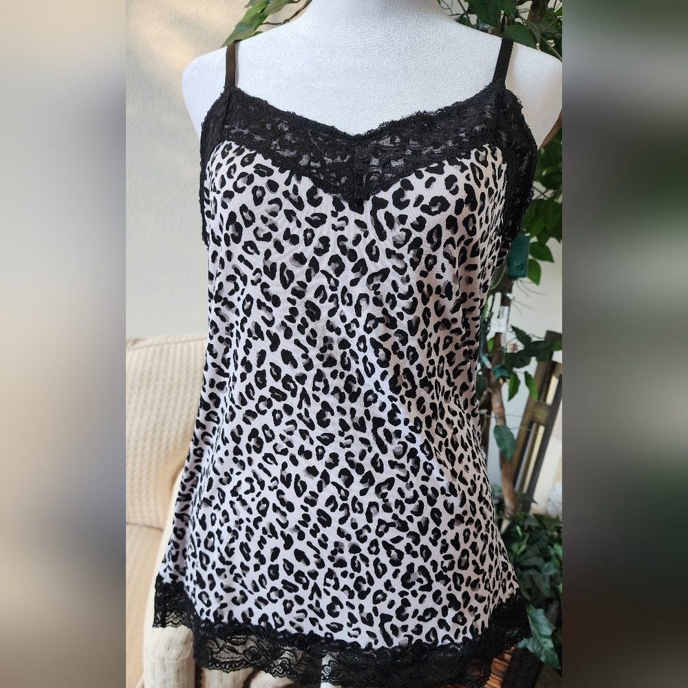 3 for $20 White House Black Market Black and White Chemise with Lace Trim